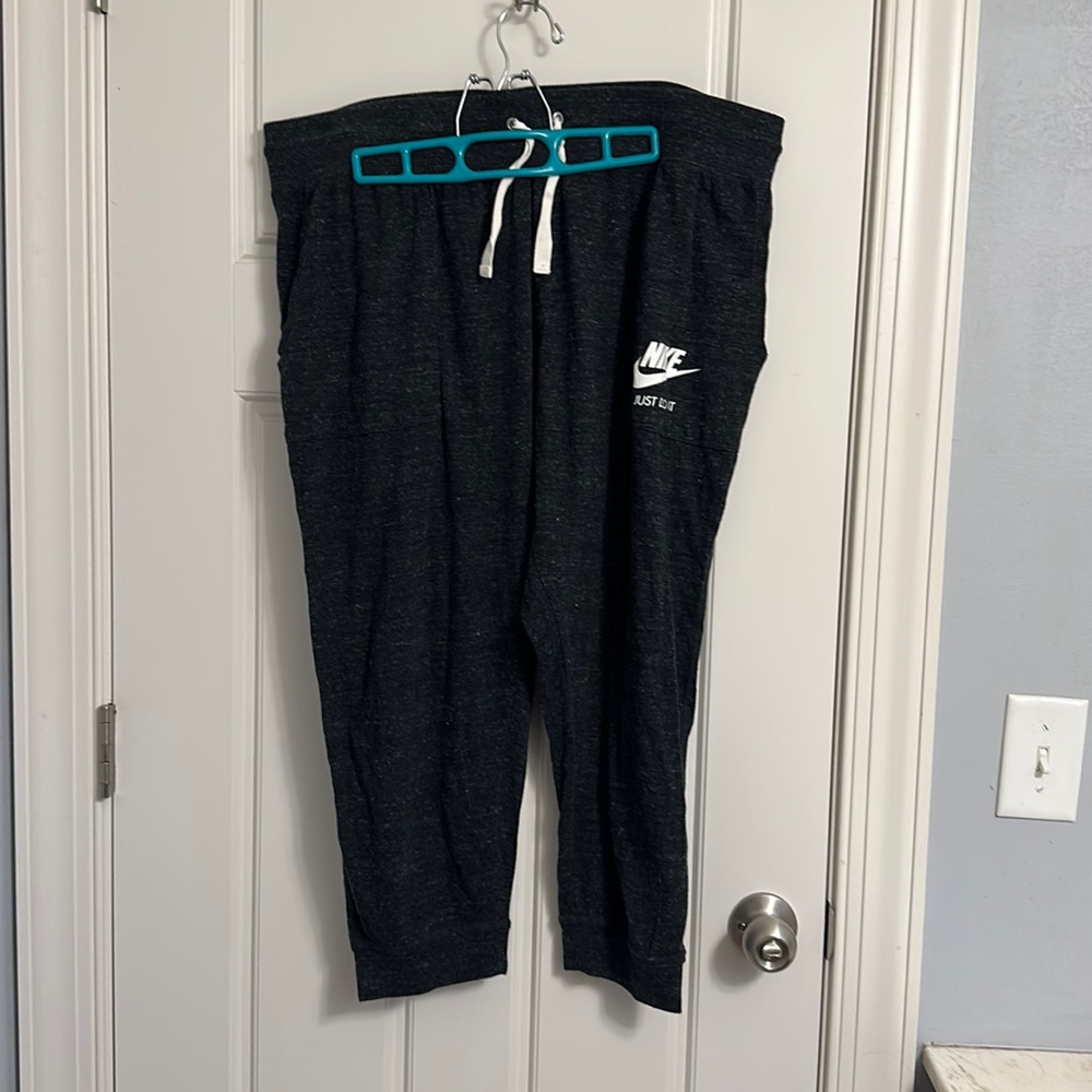 Nike Gray Cropped Joggers
